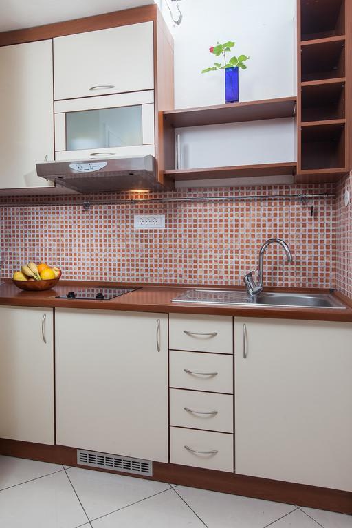 Apartments Potts Point 马卡尔斯卡 客房 照片